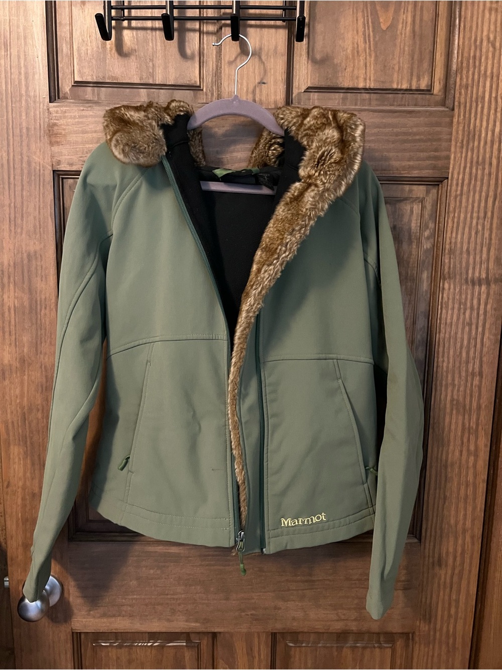 Marmot Women's Olive Green Faux-Fur Lined Jacket